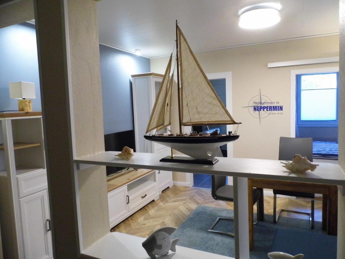 Ferienwohnung Seerose Neppermin Luaran gambar