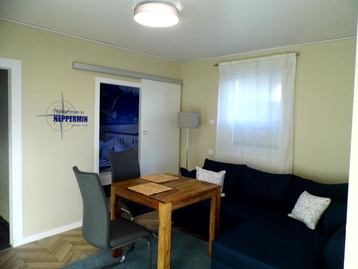 Ferienwohnung Seerose Neppermin Luaran gambar