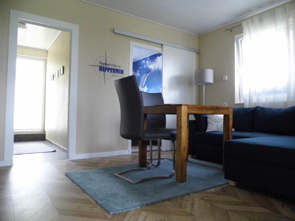 Ferienwohnung Seerose Neppermin Luaran gambar